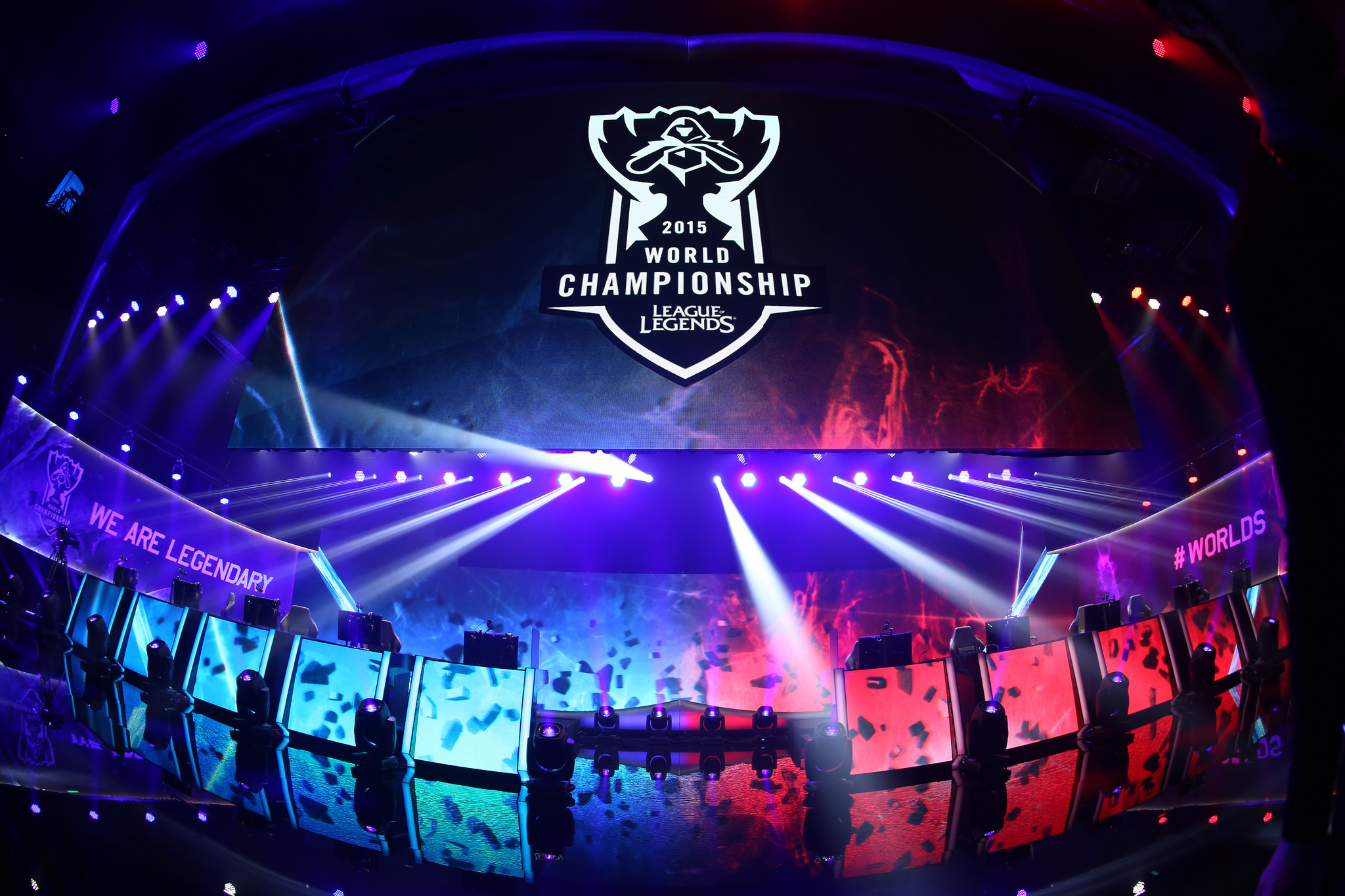 【前瞻】2025LPL春季赛SN vs BLG，BLG若不赢就得看别人脸色